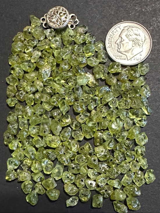 Jewelry - 3.  Peridot Chips & Silver Tone Box Clasp